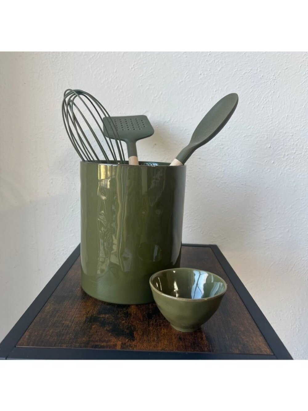 Crate & Barrel Marin Desert Green Kitchen Crock Holder Spatula Utensil Set